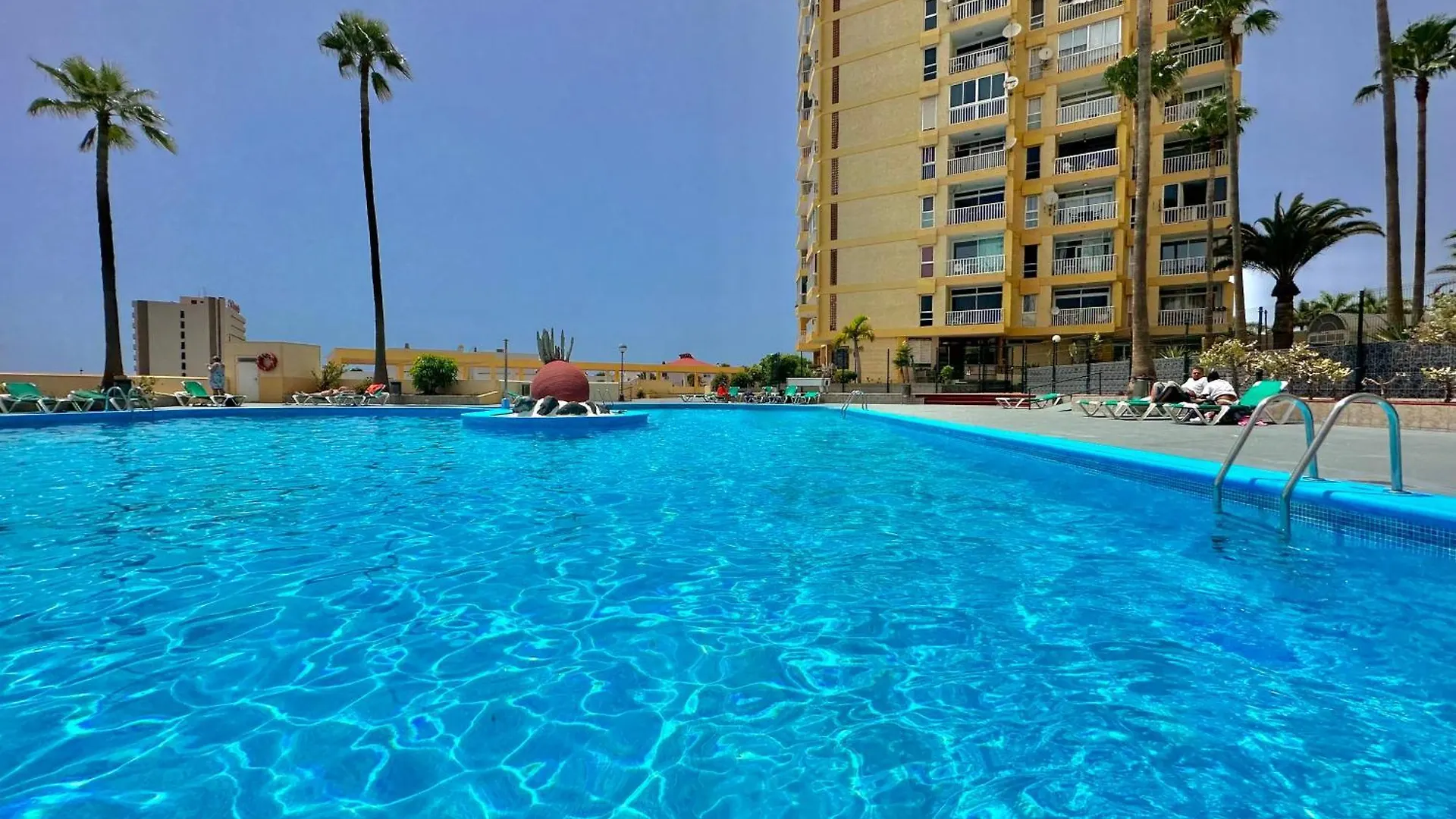 Apartamento Torres De Yomely - M2C Playa de las Américas España